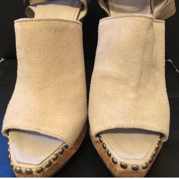 FRIDA Herve Leger Cream Suede Heels - Picture 6 of 6